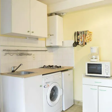 Appartement Cap D'Agde, 2 Pieces, 4 Personnes - Fr-1-249-332 *